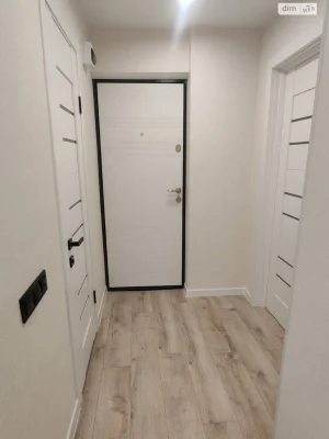 Киев: One-Bedroom Apartment for Sale