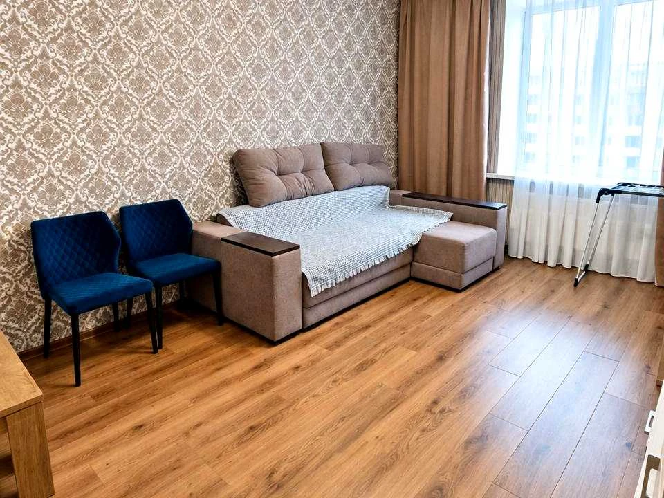 Apartment. Khmelnytsky, Strokostyantynske shose