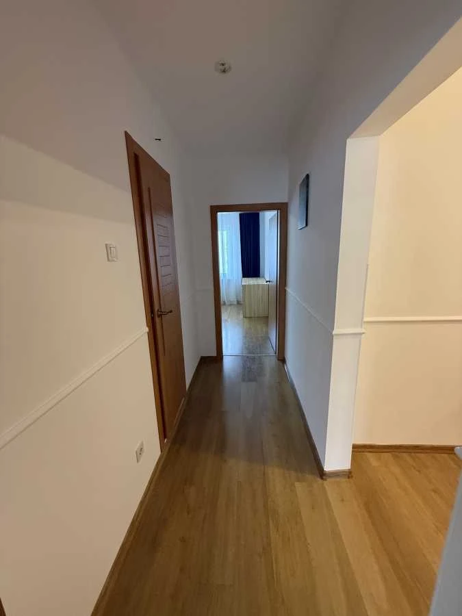 For Rent: Three-Room Apartment (91 m²) in Kyiv, Dniprodvyzh district