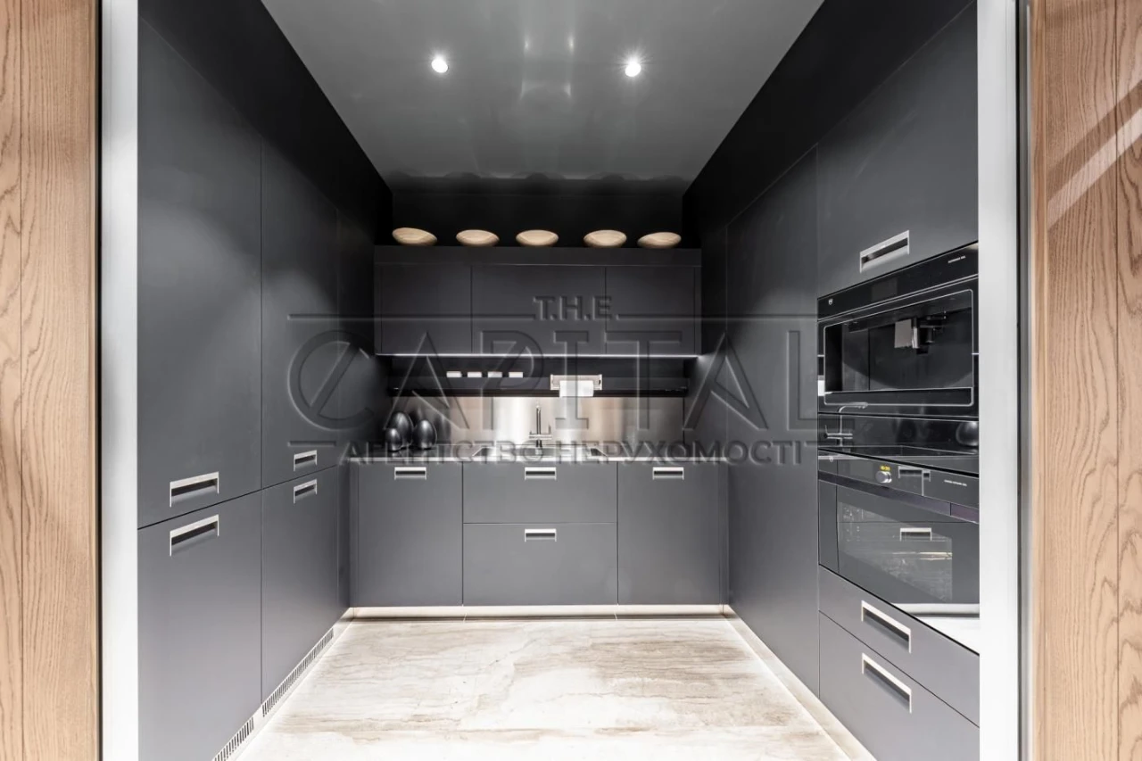 Продаж 3к квартири, Renaissance Residence, вул. Новоселицька