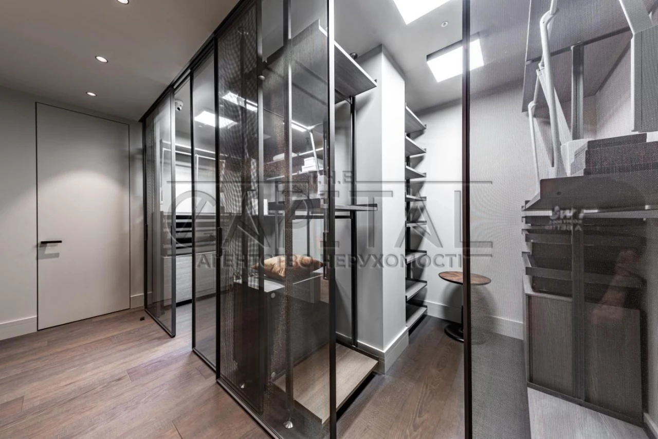 Продаж 3к квартири, Renaissance Residence, вул. Новоселицька