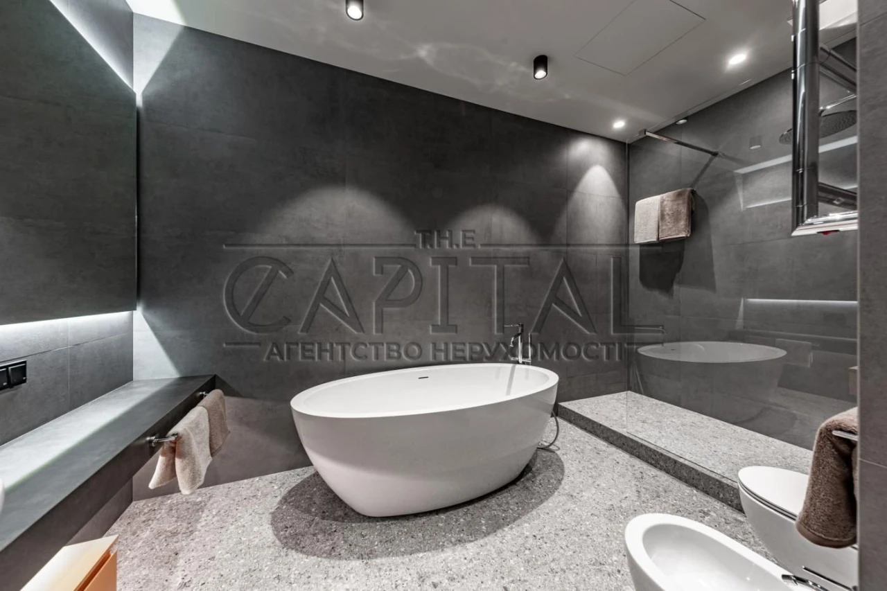 Продаж 3к квартири, Renaissance Residence, вул. Новоселицька