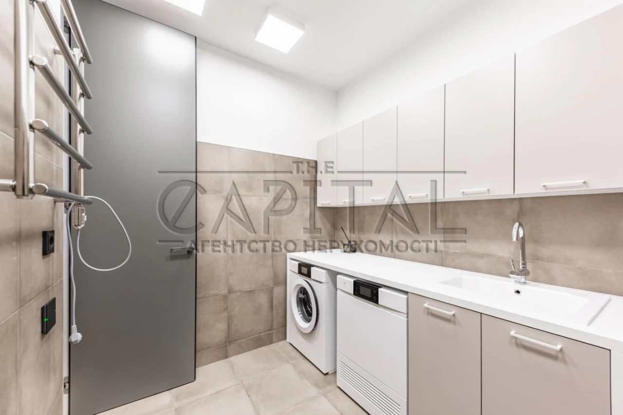 Продаж 3к квартири, Renaissance Residence, вул. Новоселицька
