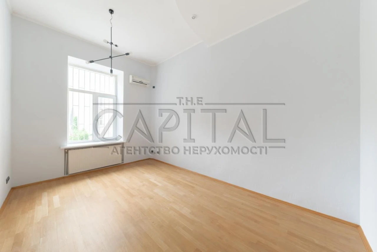 Продаж квартири, вул. Саксаганського 28, Печерський р-н