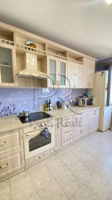 Продаж 1 к. квартири пр Василя Порика 7Б Виноградар/Ретровіл