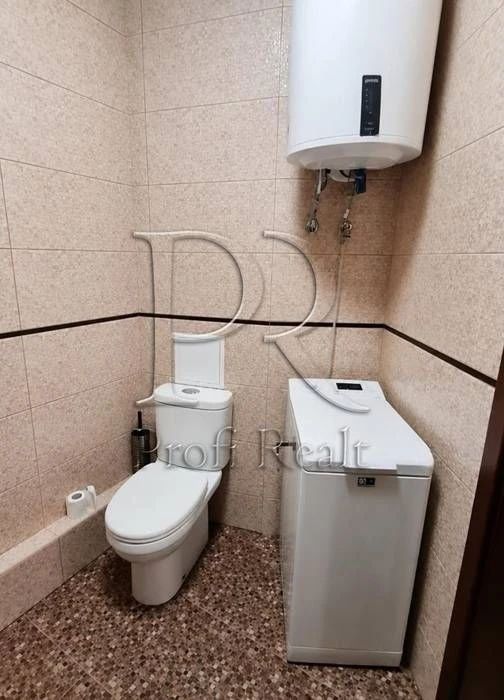 Продаж 1 к. квартири пр Василя Порика 7Б Виноградар/Ретровіл