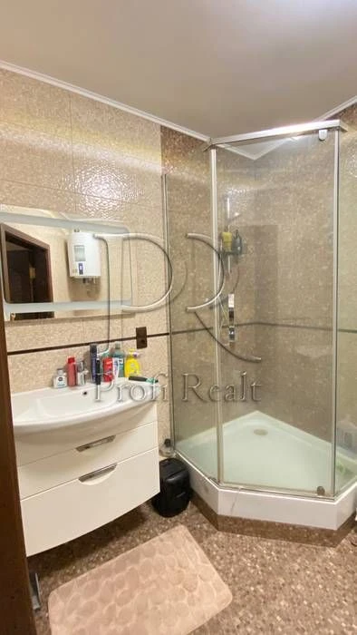 Продаж 1 к. квартири пр Василя Порика 7Б Виноградар/Ретровіл