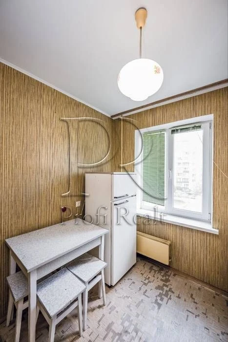 Without %. Sale of 1-room apartment in Troyeshchyna, Chervonoi Kal avenue