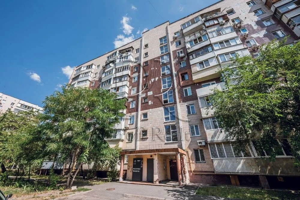Without %. Sale of 1-room apartment in Troyeshchyna, Chervonoi Kal avenue