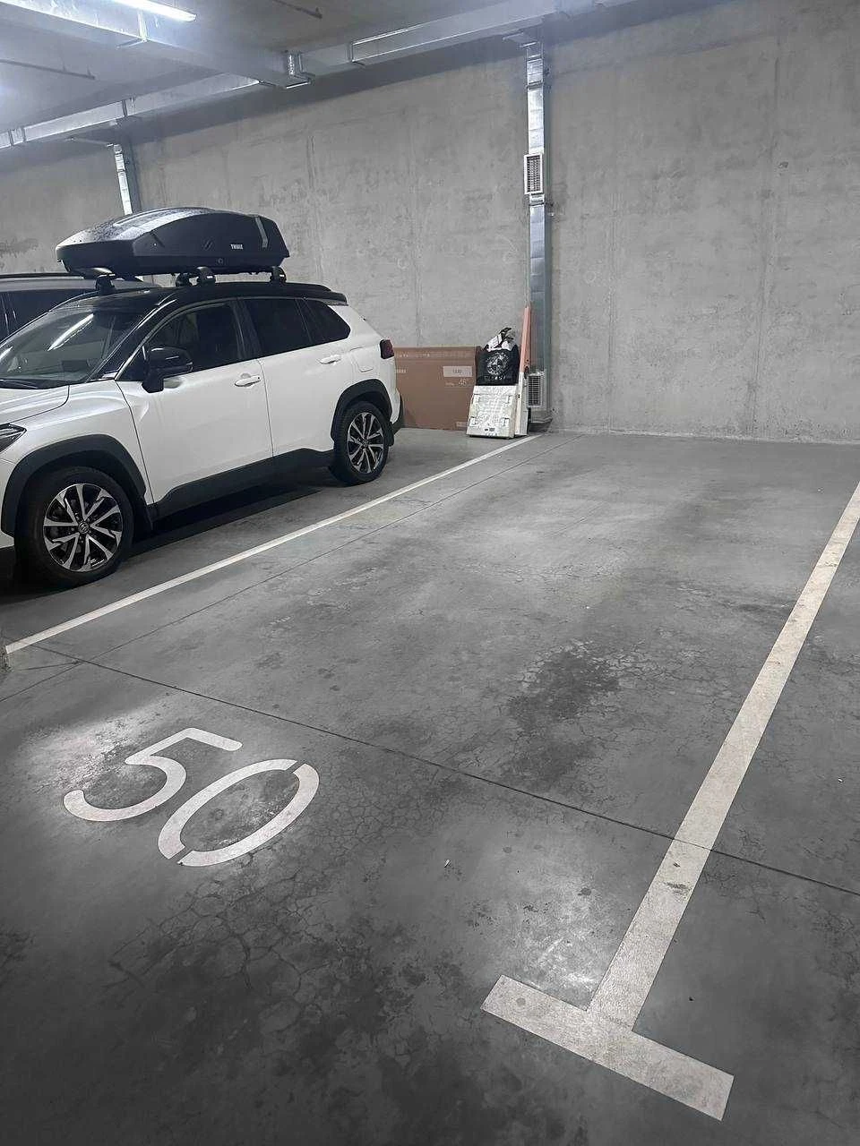 Parking space for sale. Safe Town Residence, Kul'parkyska Street, 96