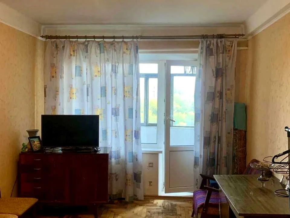 Квартира. Запоріжжя, Чарівна вулиця