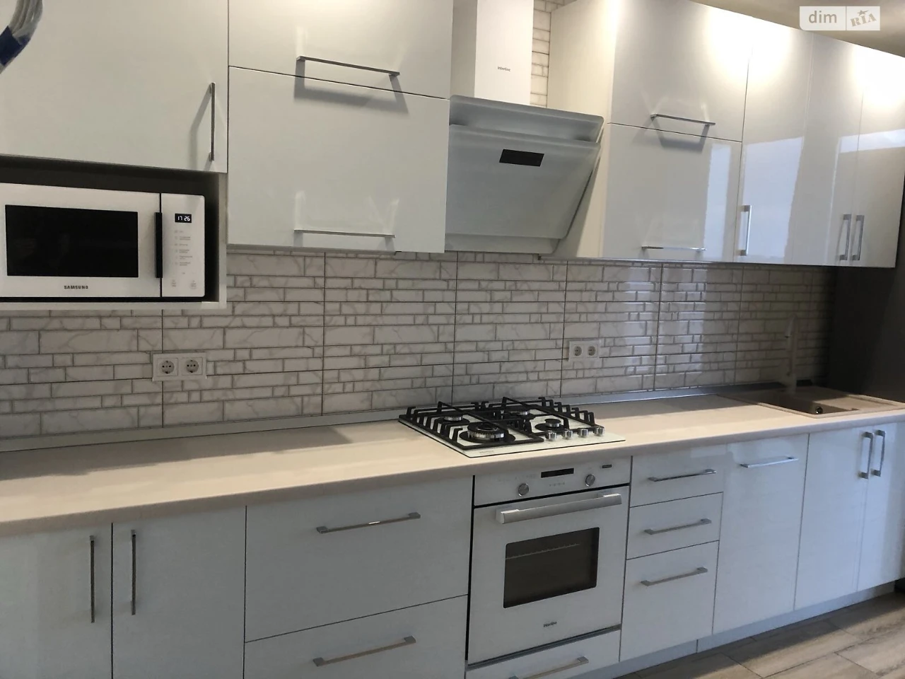 Long-Term Rental Apartment Slav'yanka