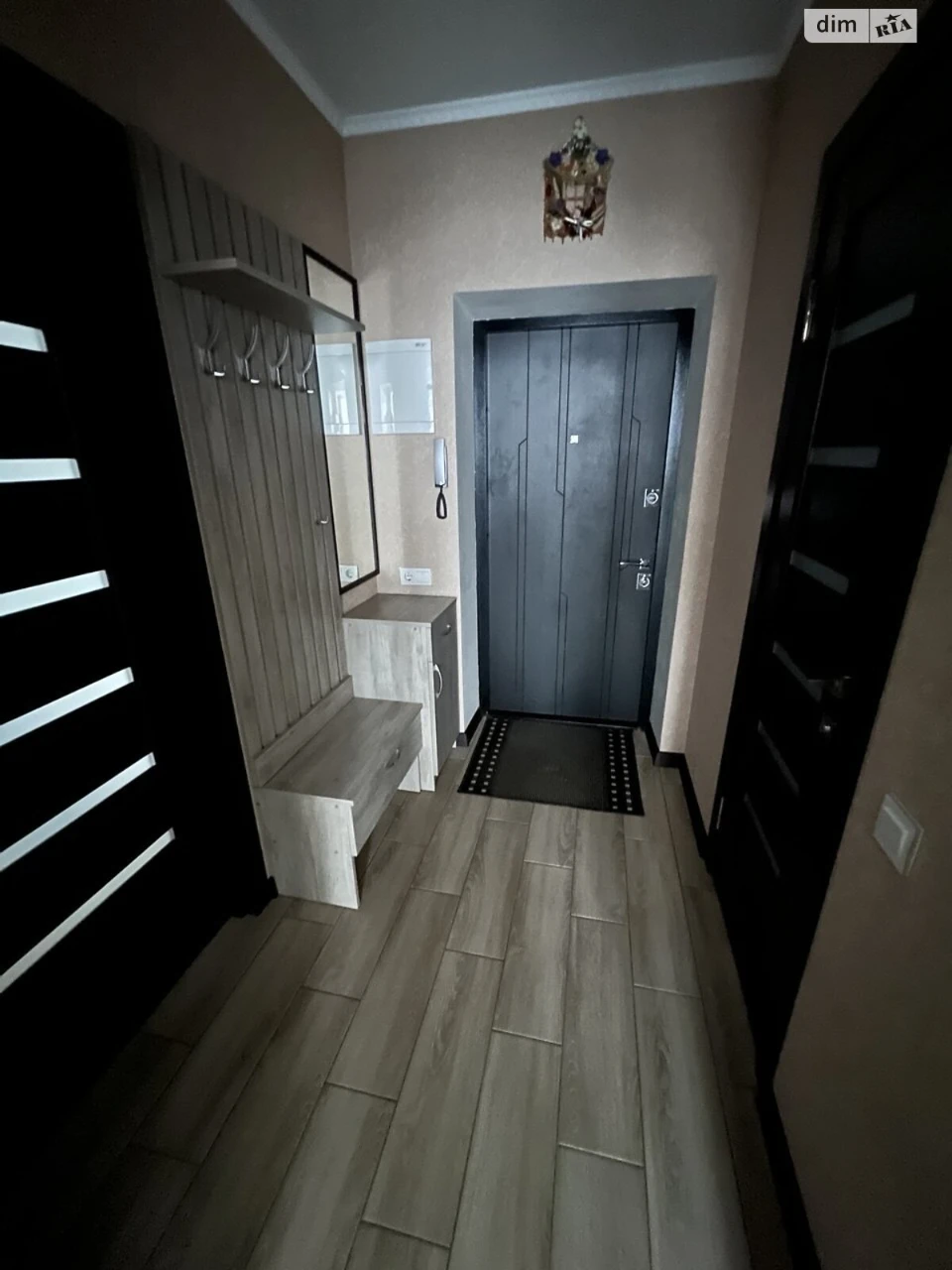Long-Term Rental Apartment Slav'yanka