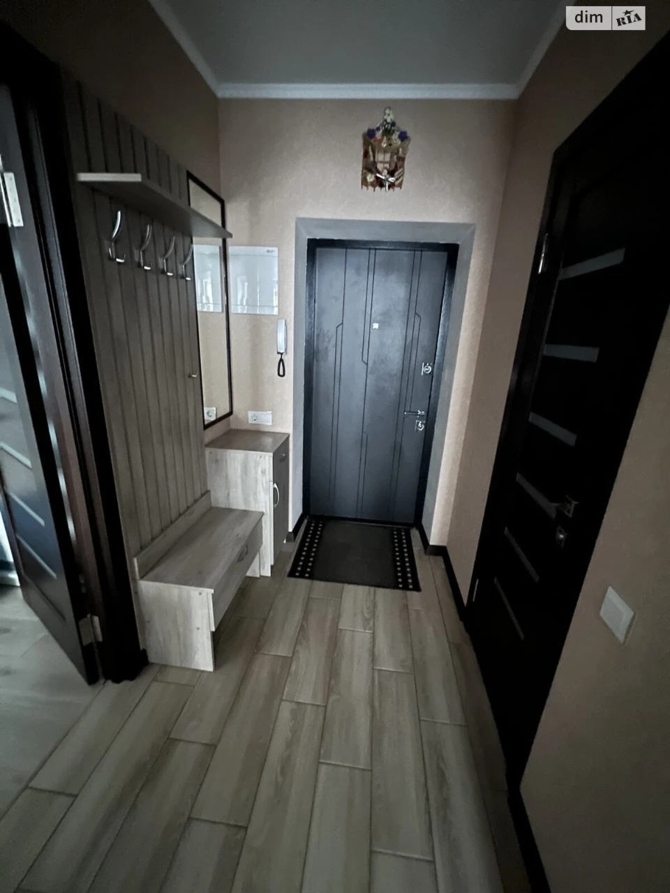 Long-Term Rental Apartment Slav'yanka