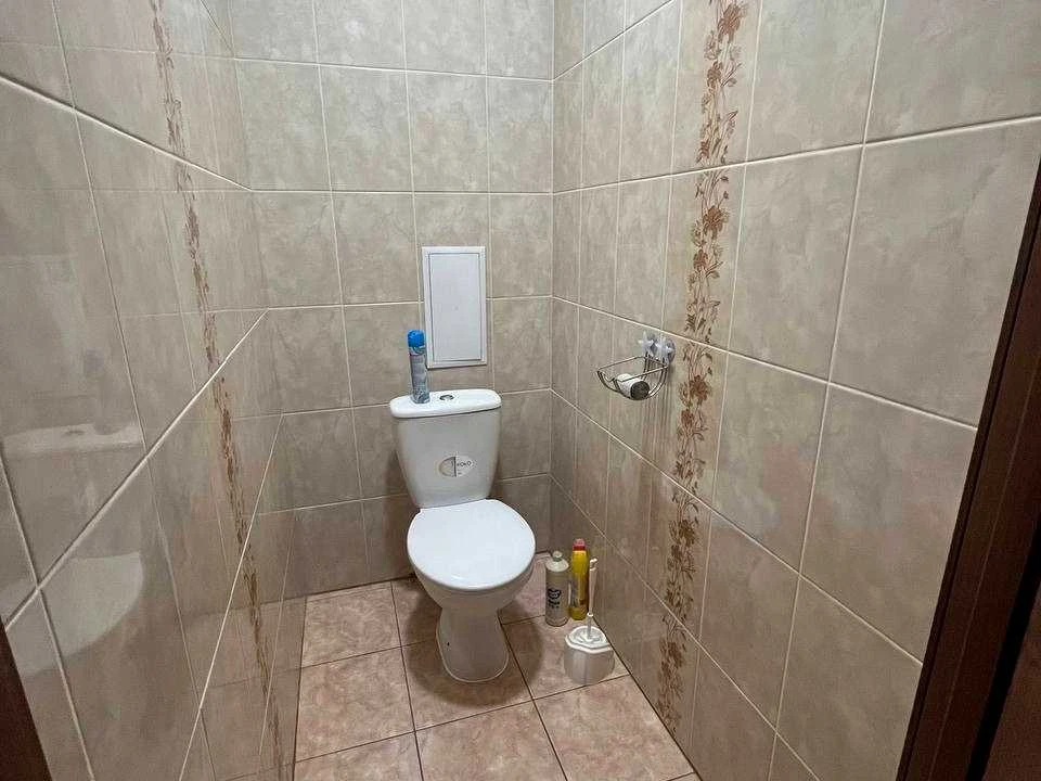 Apartment. Dnepropetrovsk, Hero of Ukraine Dmitry Krumar street.