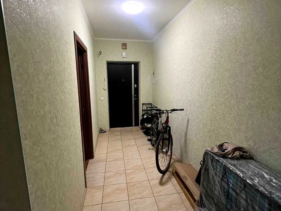 Apartment. Dnepropetrovsk, Hero of Ukraine Dmitry Krumar street.