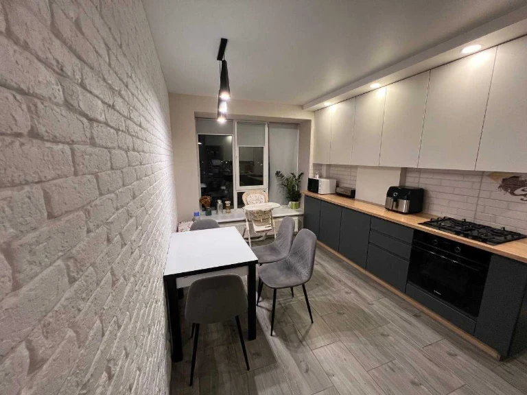 Two-bedroom apartment with independent heating in residential complex "New Park"
