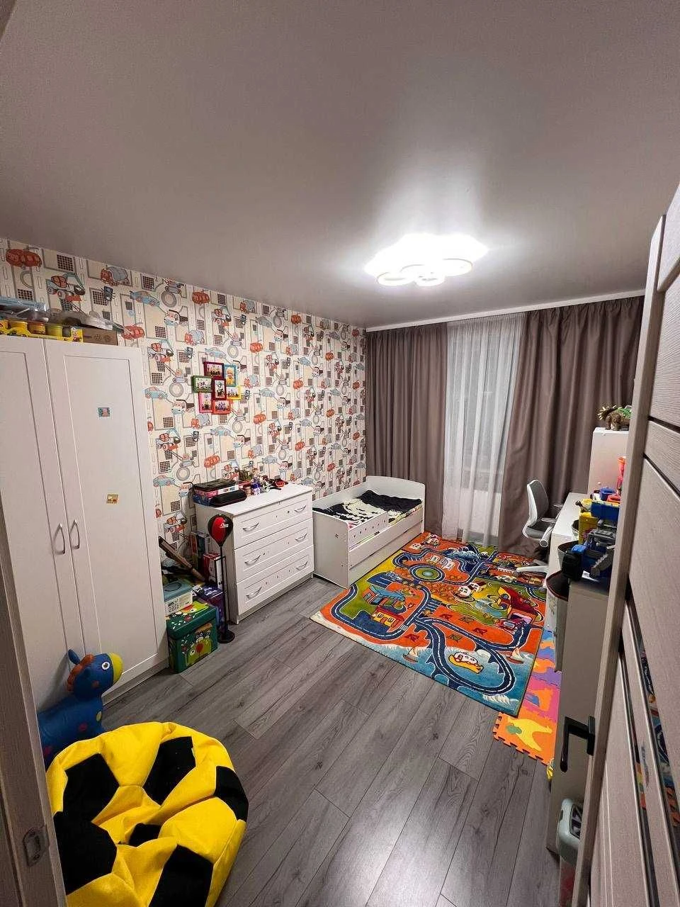 Two-bedroom apartment with independent heating in residential complex "New Park"