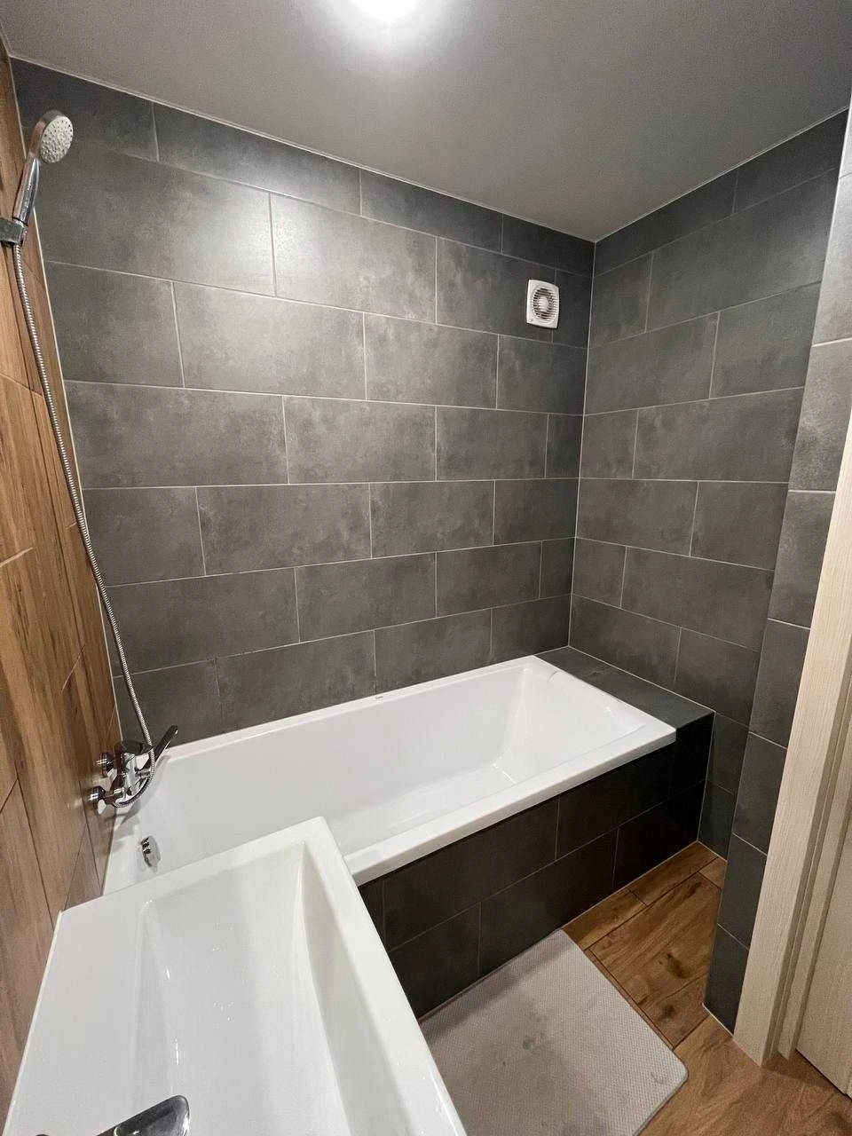 Two-bedroom apartment with independent heating in residential complex "New Park"