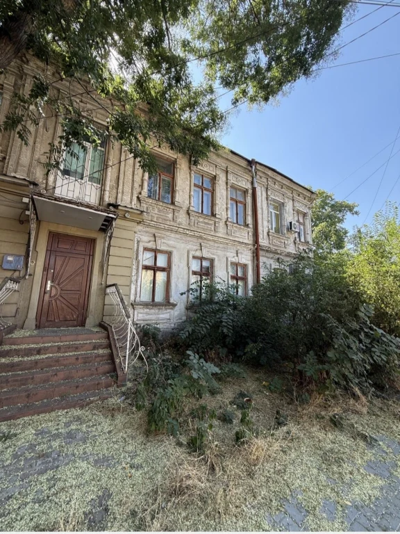 Sale of 2-room apartment. CENTER