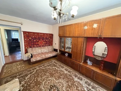Продается двухкомнатная квартира, центр, 3-а Слобідська
