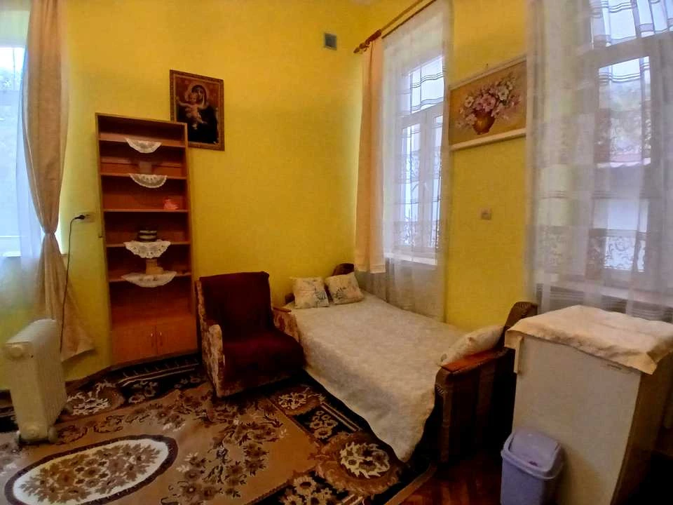 Apartment. Stepan Bandera Street, Lviv