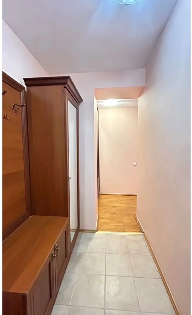 2-кімнатна квартира, 54 м2, вул. Дегтярівська, 15-Б