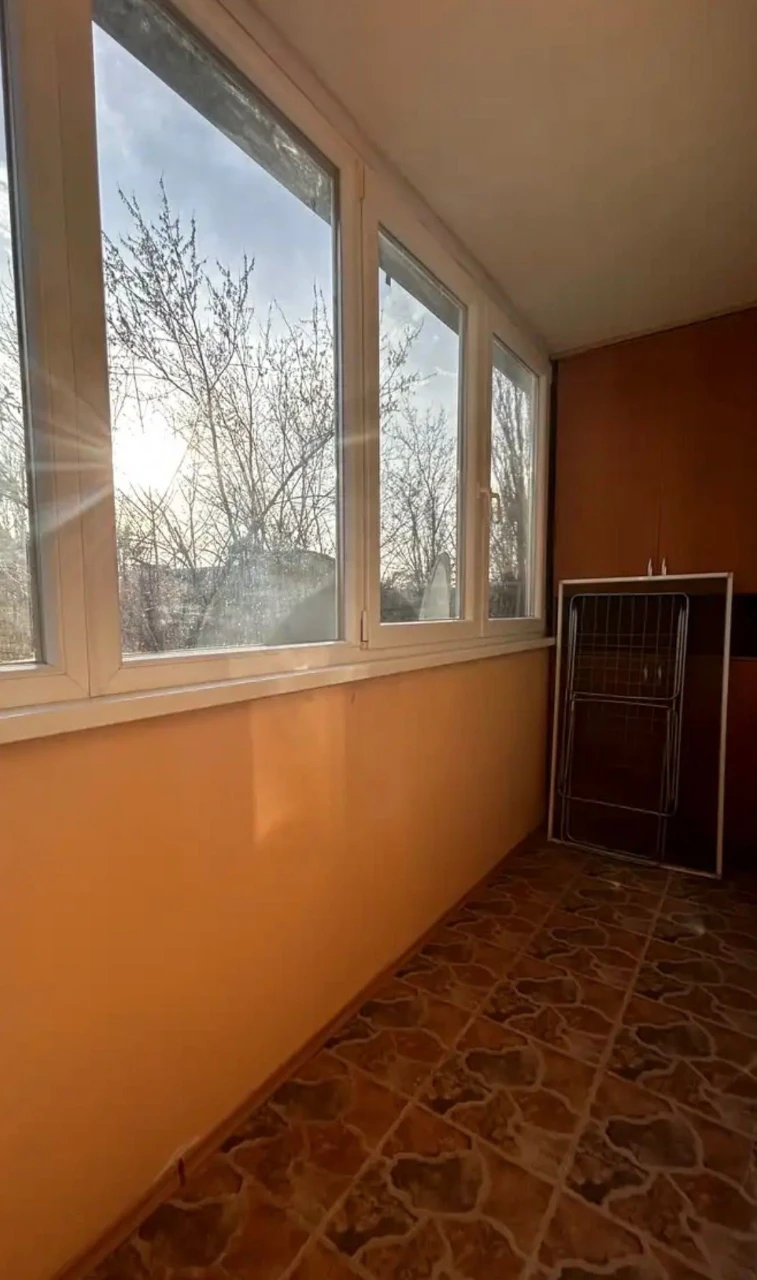 2-кімнатна квартира, 54 м2, вул. Дегтярівська, 15-Б