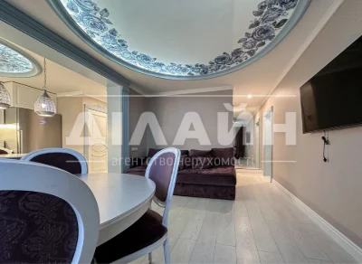 Неповторимая 3х комн квартира  DELUXE в центре Шевченковског