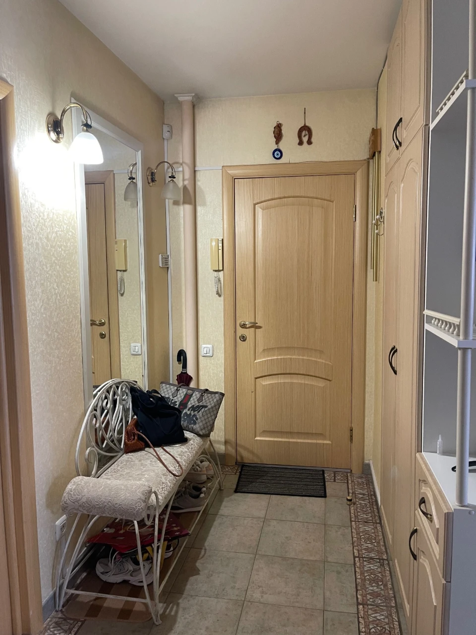 Rent 2-bedroom apartment on Observatorna Street