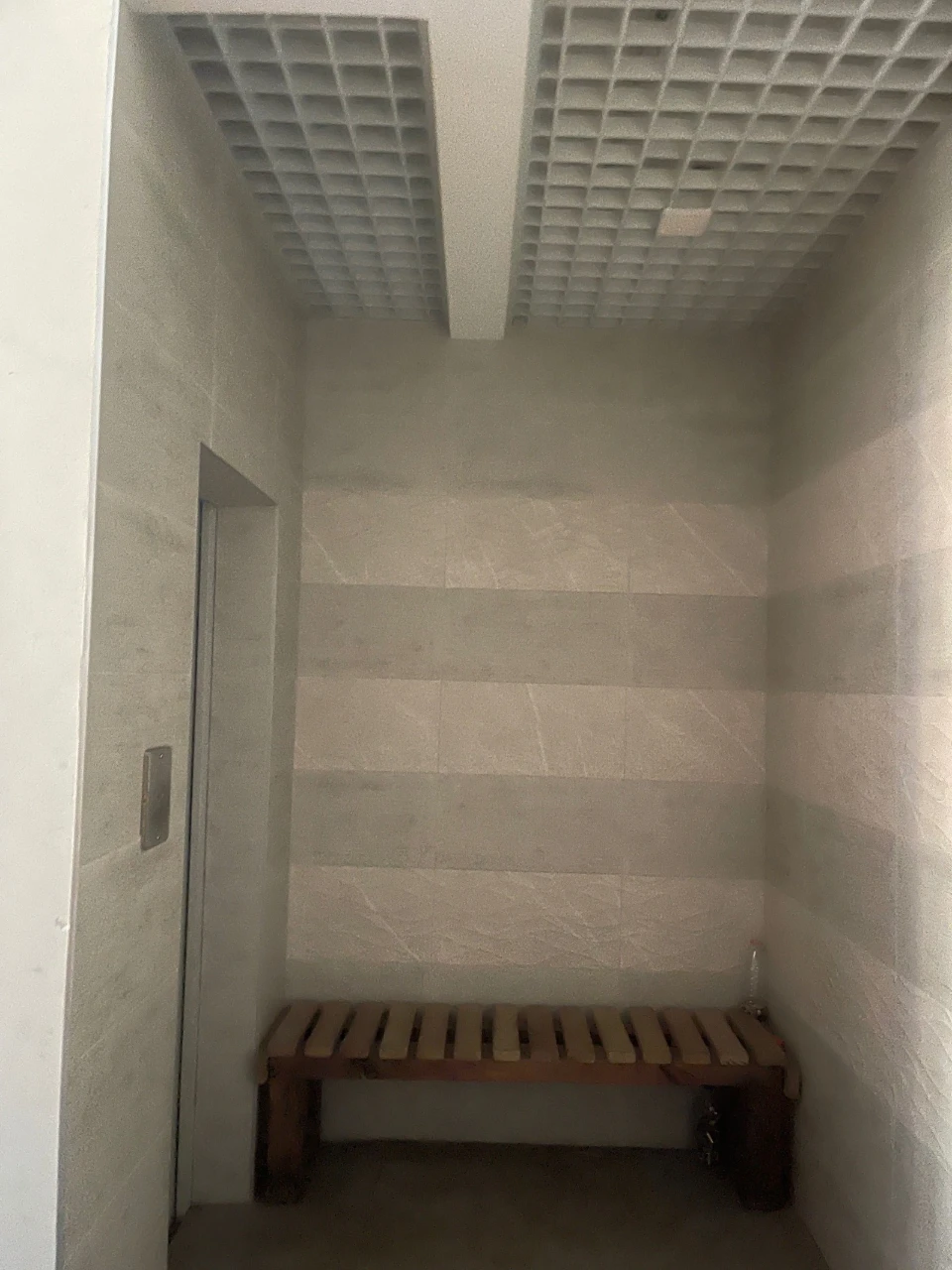 Rent 2-bedroom apartment on Observatorna Street