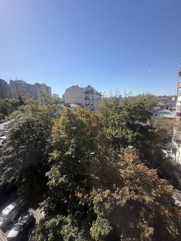 Сдам 2-кімнатну квартиру в центрі Києва, вулиця Велика Васильківська,