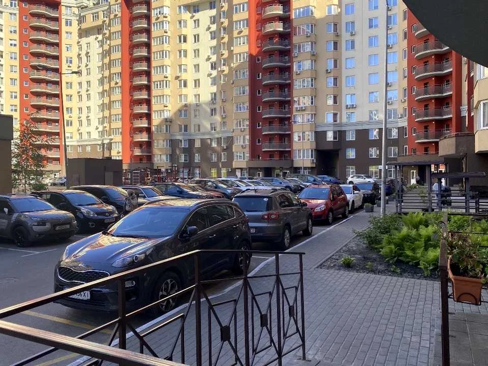 Квартира. Киев, улица Юлии Здановской