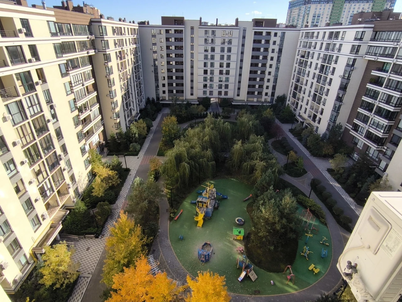 One-Bedroom Apartment in Parklend for Long-Term Rental, No Commission from Owner