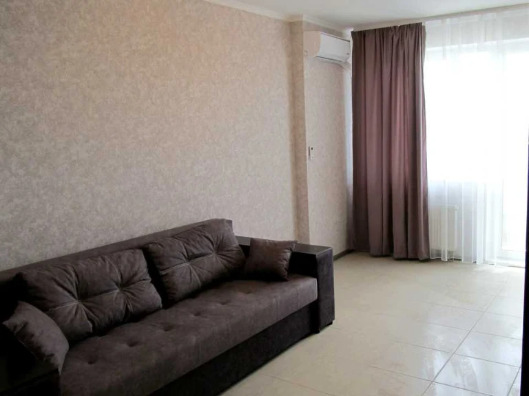Apartment. Kyiv, Beryesteiskyy Prospect.