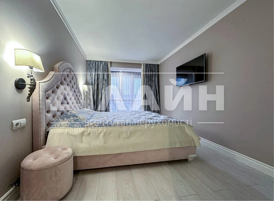 Неповторимая 3х комн квартира  DELUXE в центре Шевченковског