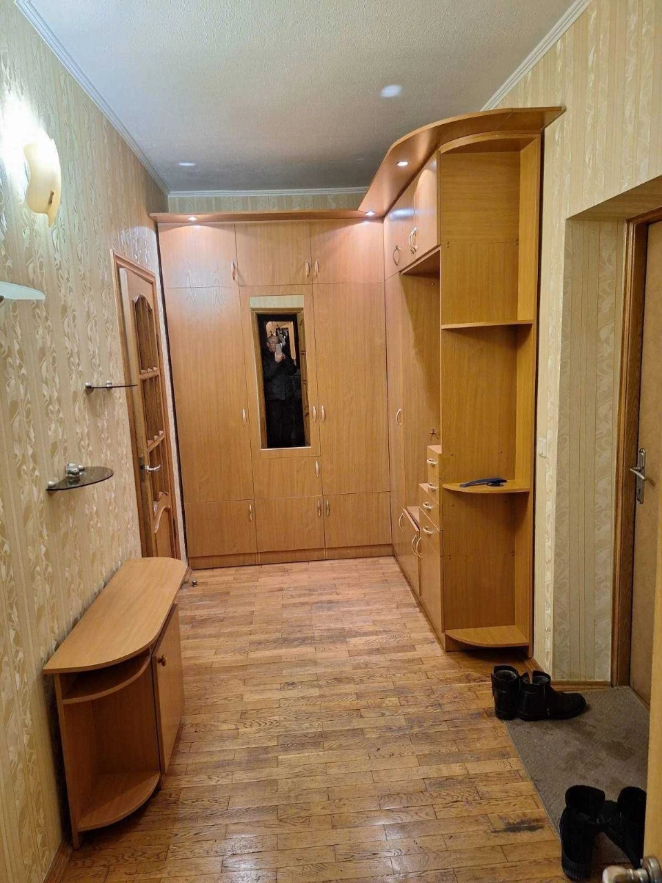 Long-term rent of a 1-room apartment on Kharkiv Street, 1