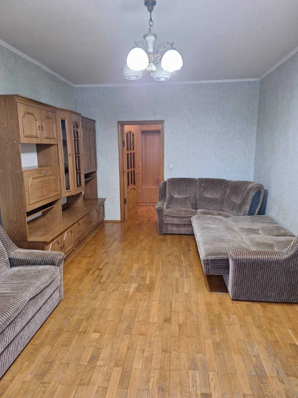 Long-term rent of a 1-room apartment on Kharkiv Street, 1