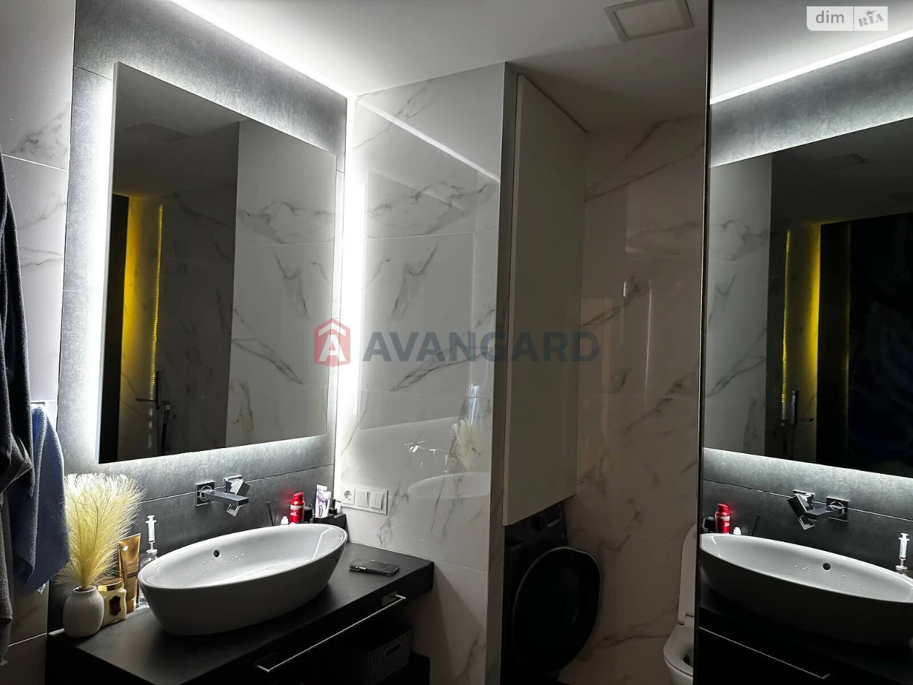 Apartment for Sale, Zalesnitsyni