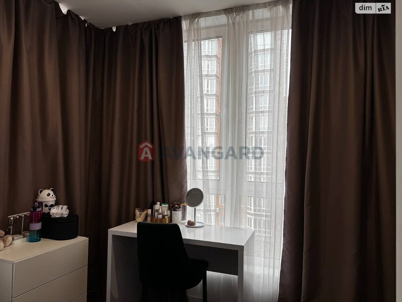 Apartment for Sale, Zalesnitsyni
