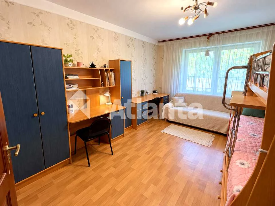 Квартира. Київ, Автозаводська вулиця