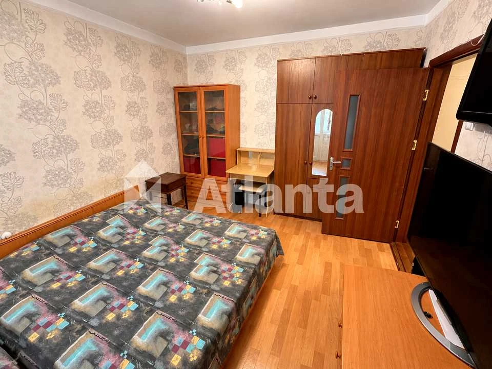 Квартира. Київ, Автозаводська вулиця