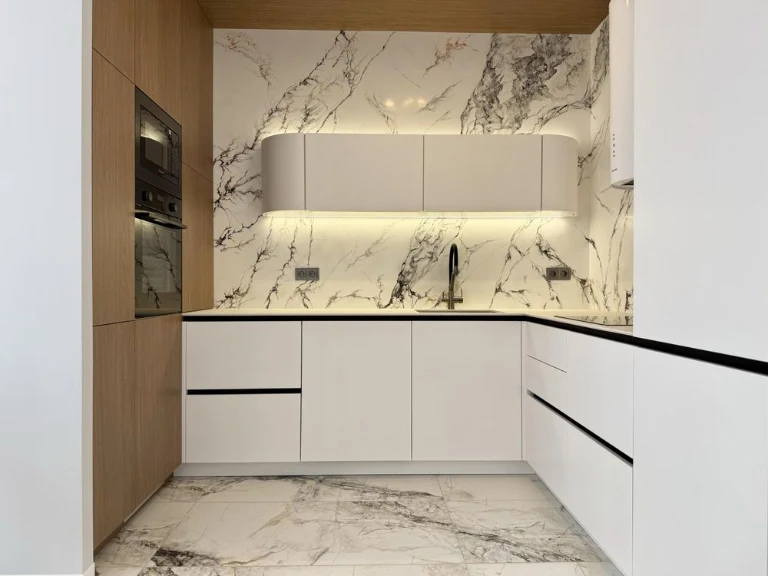 3-bedroom apartment for sale from owner