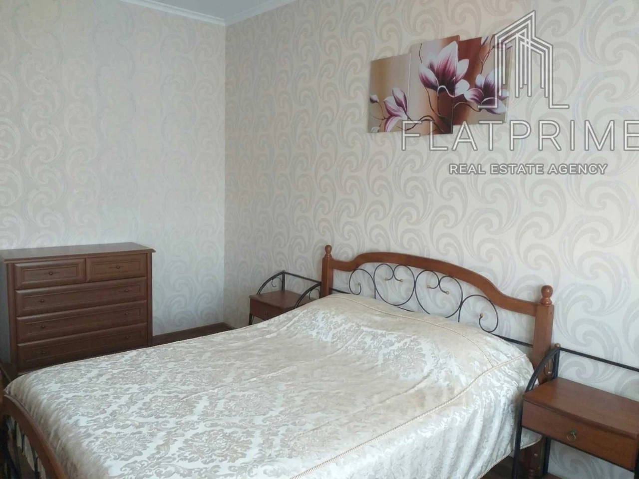 Sale of a two-bedroom apartment, 2 Science Avenue 30 / G