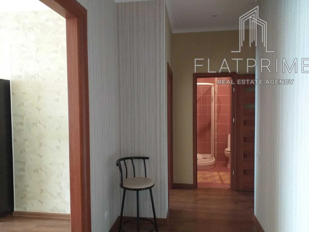 Sale of a two-bedroom apartment, 2 Science Avenue 30 / G