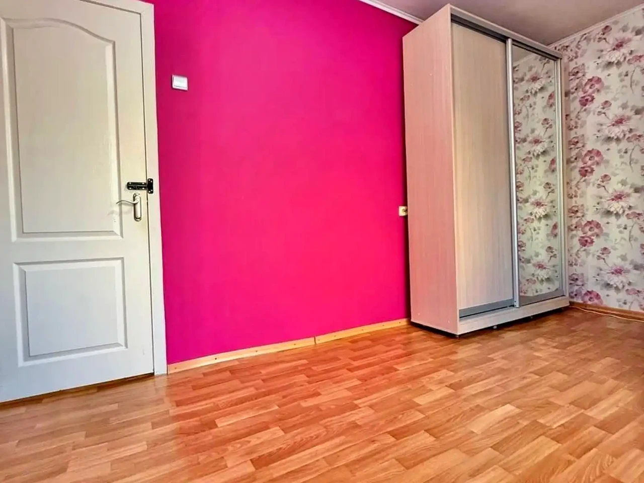 Продажа квартиры, 2 комнаты, 43.4 м² на 1 этаже.