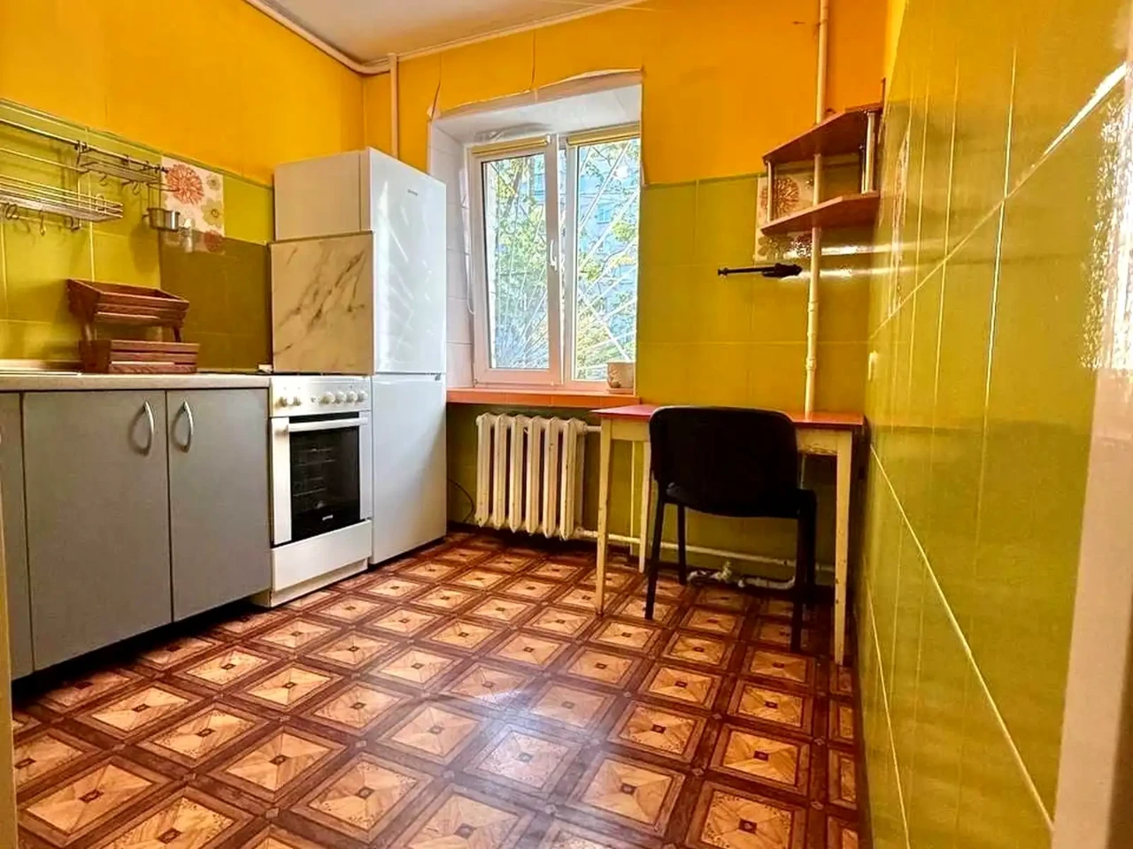 Продажа квартиры, 2 комнаты, 43.4 м² на 1 этаже.