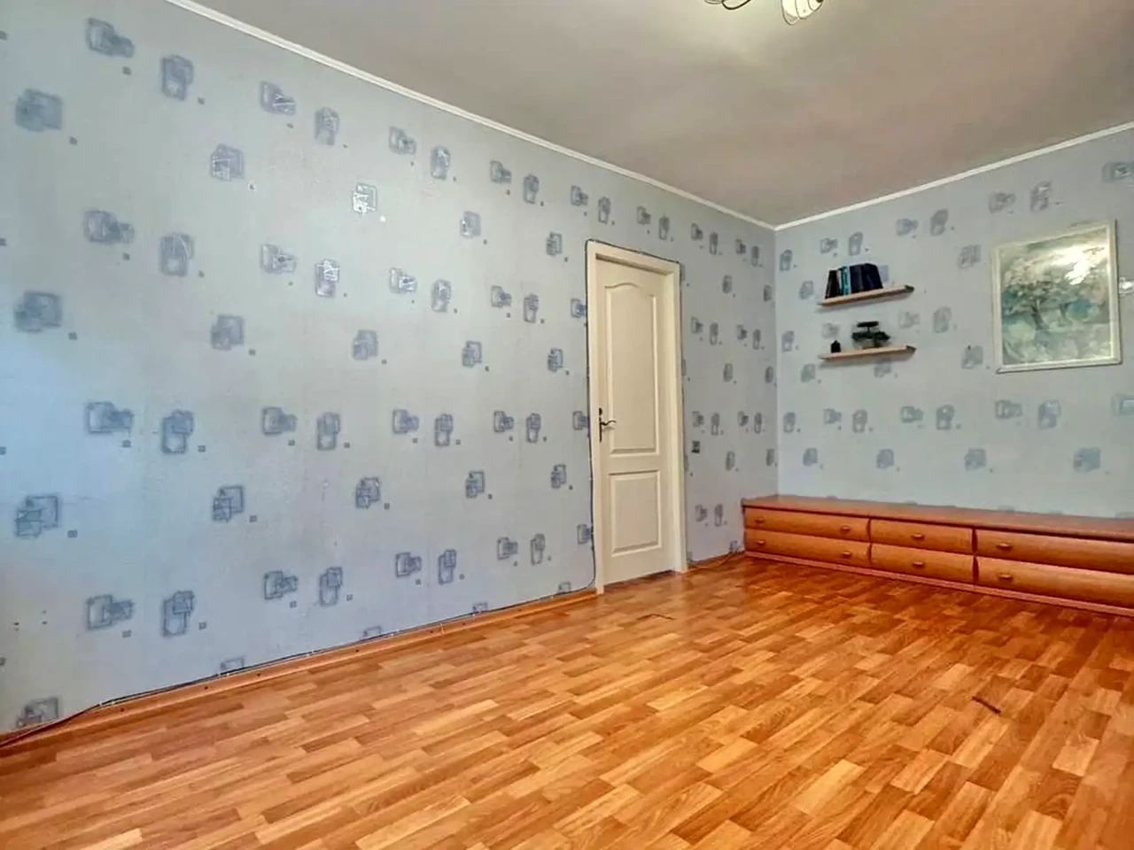 Продажа квартиры, 2 комнаты, 43.4 м² на 1 этаже.