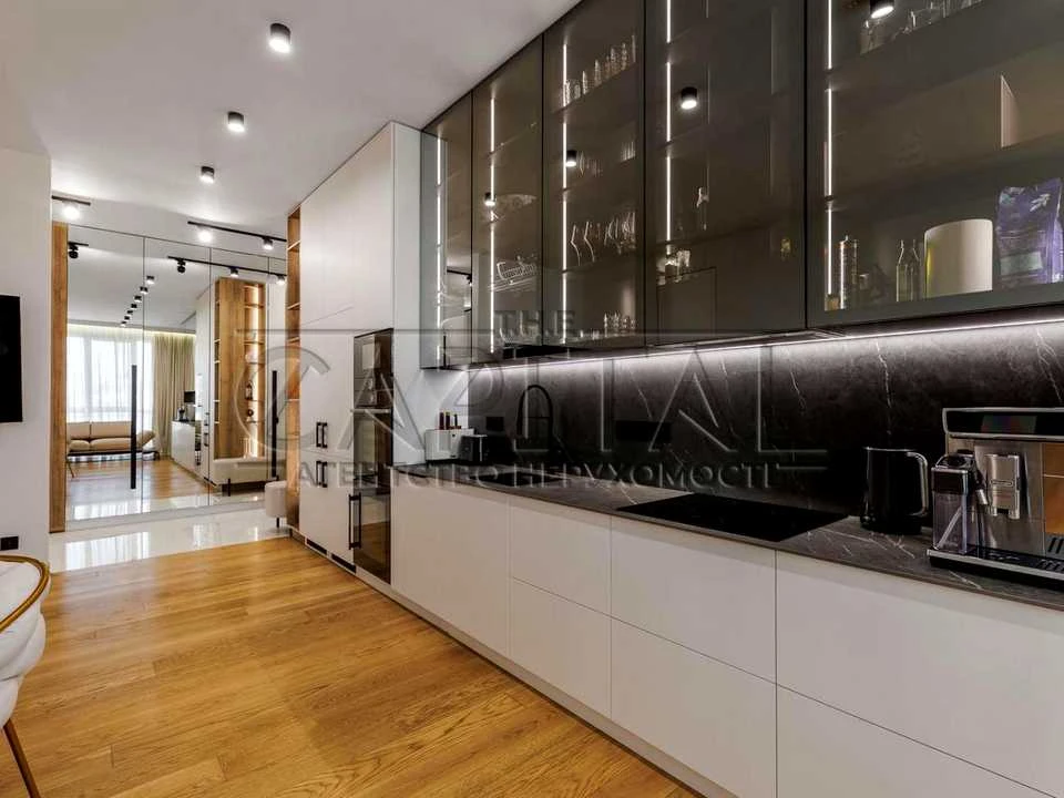 Apartment. Bulvarno-Kudriavska st.