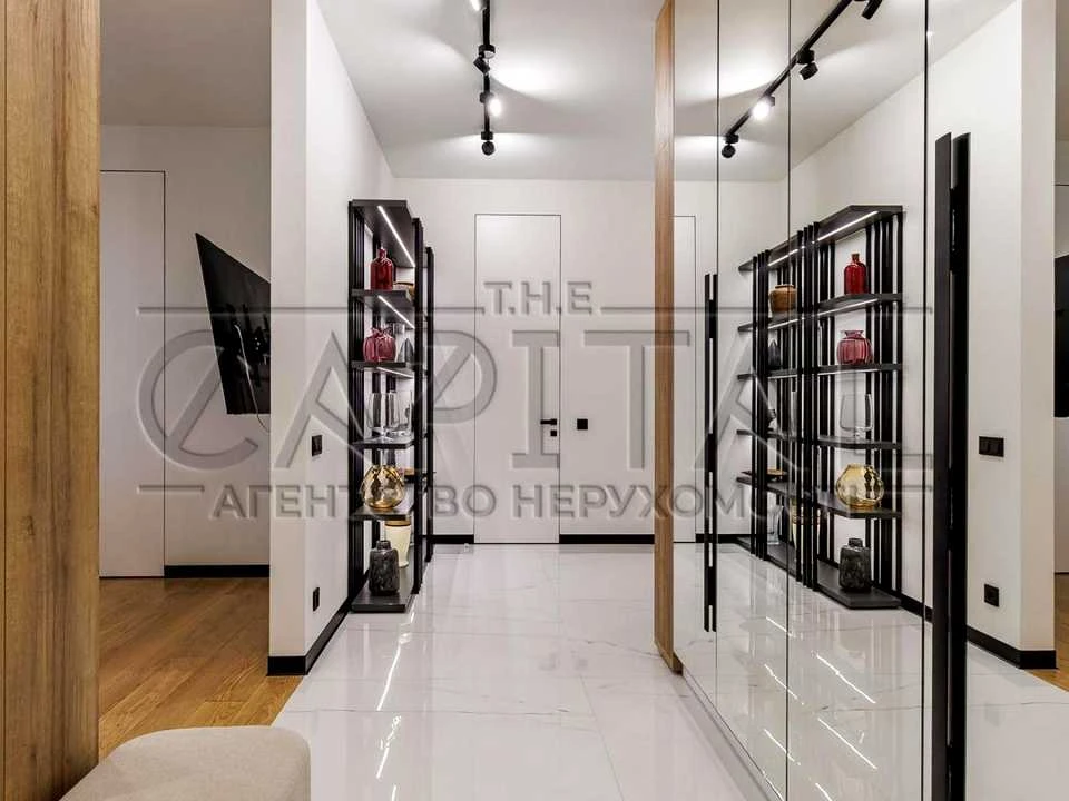 Apartment. Bulvarno-Kudriavska st.